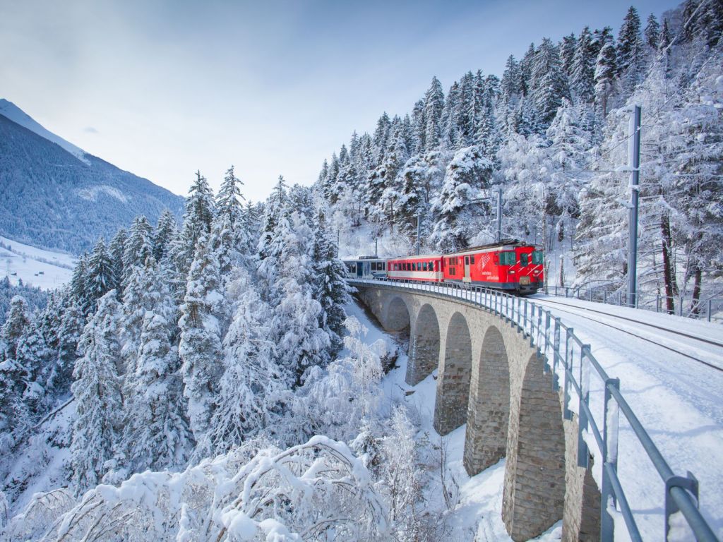 TRENINO ROSSO DEL BERNINA, BERGAMO E BRESCIA (Gennaio)
