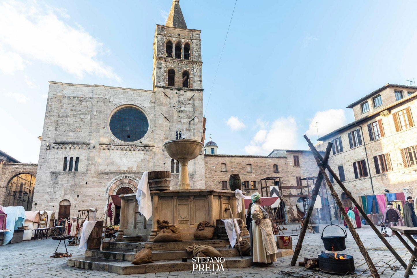 BEVAGNA E IL MERCATO DELLE GAITE (Giugno)